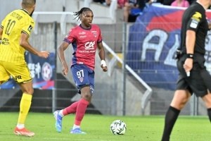 记者：雅凯只想加盟切尔西，双方已经谈妥个人条款_24直播网